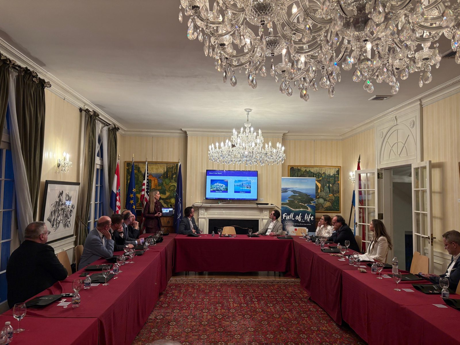 Senior leaders at the Building Bridges roundtable in Washington