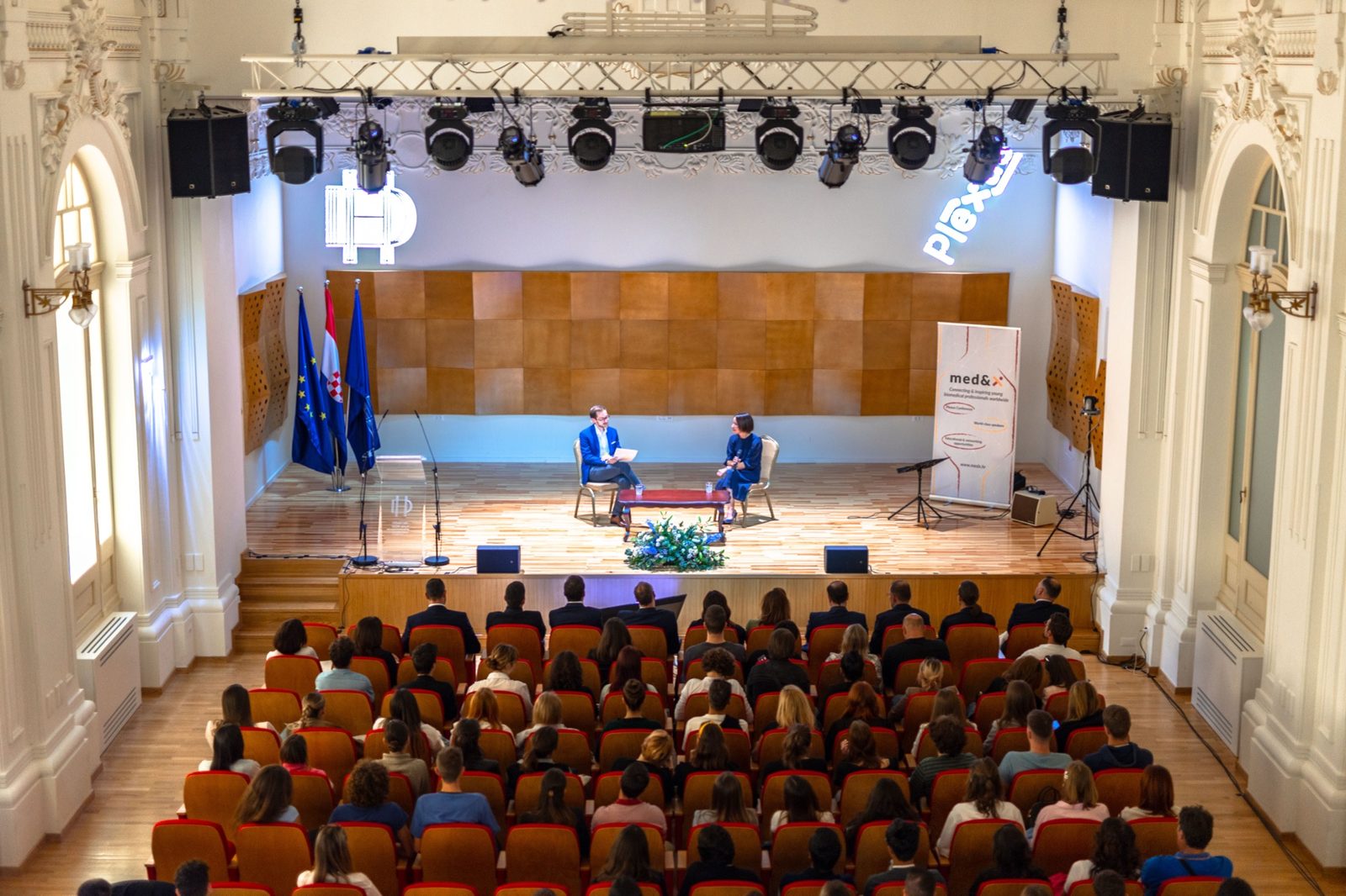 A Med&X Plexus Conference in session